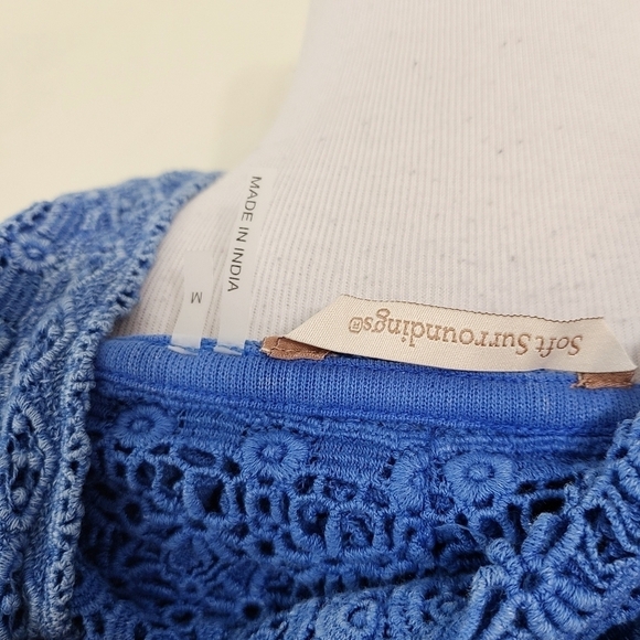 Soft Surroundings Lace Cowl Pullover Blue Terry EUC Medium - Picture 6 of 7
